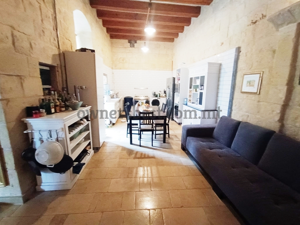 farmhouse-in-zabbar