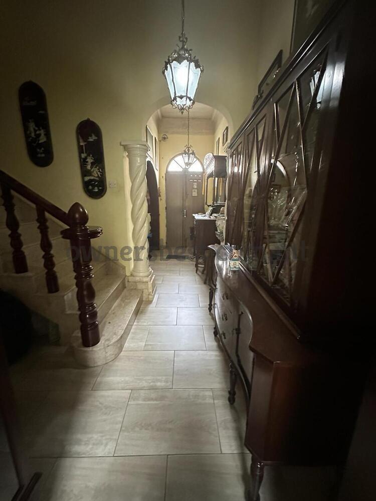 townhouse-in-luqa