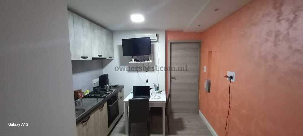 garage-in-mosta