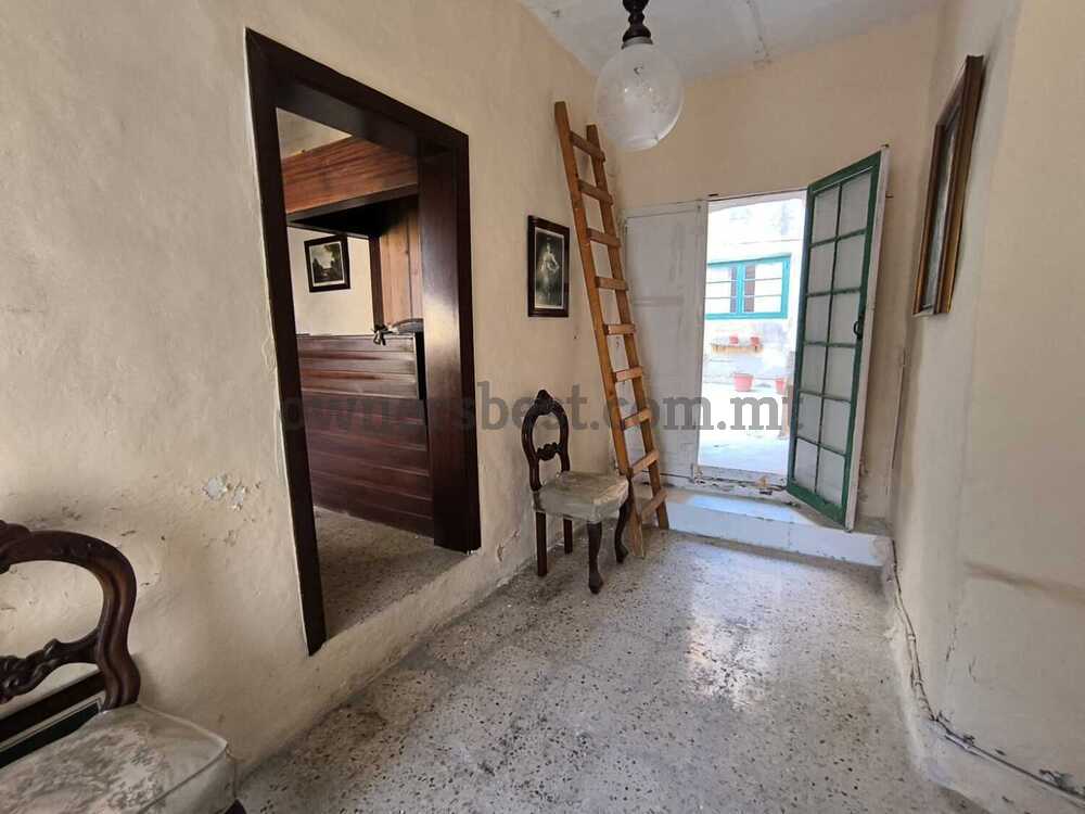 house-of-character-in-zabbar