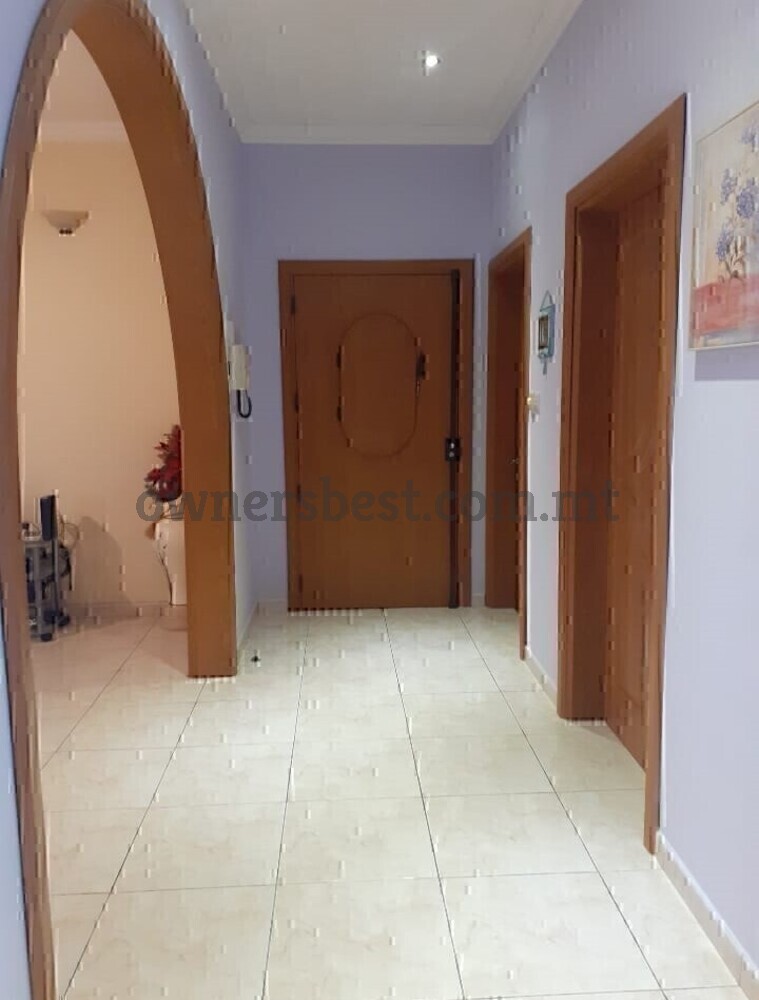 maisonette-solitary-in-cospicua