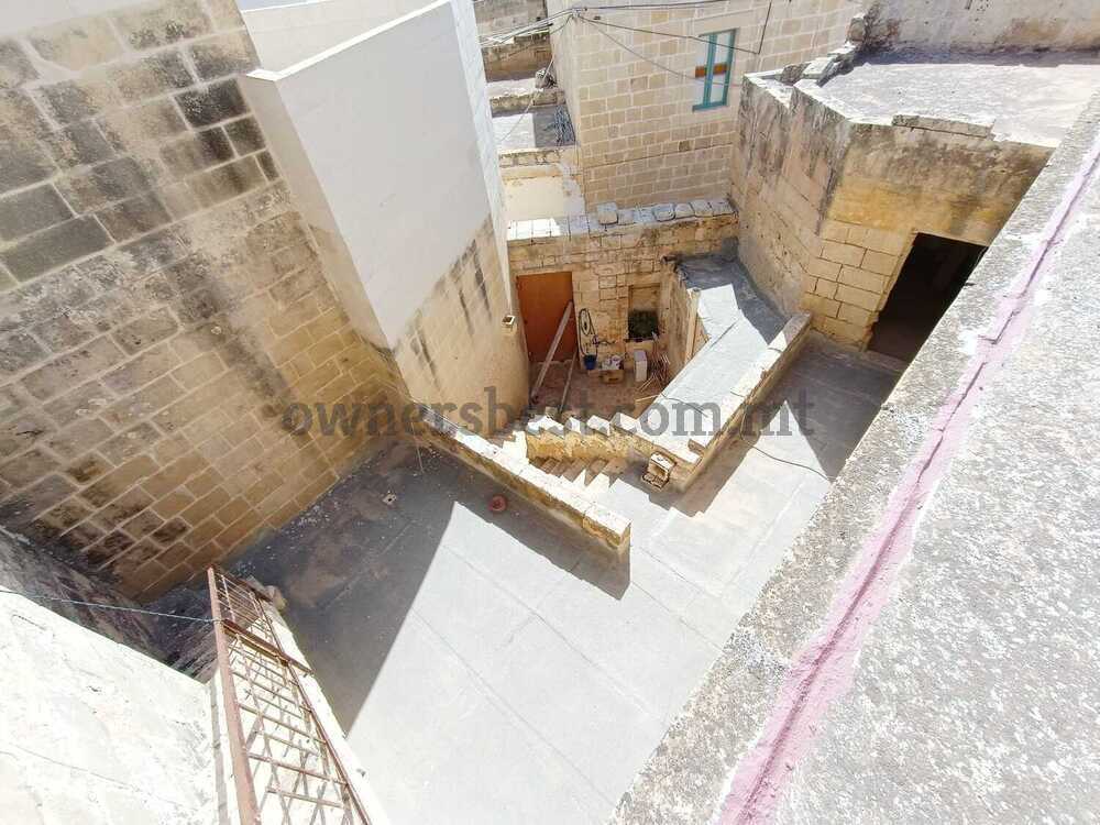 house-of-character-in-kirkop
