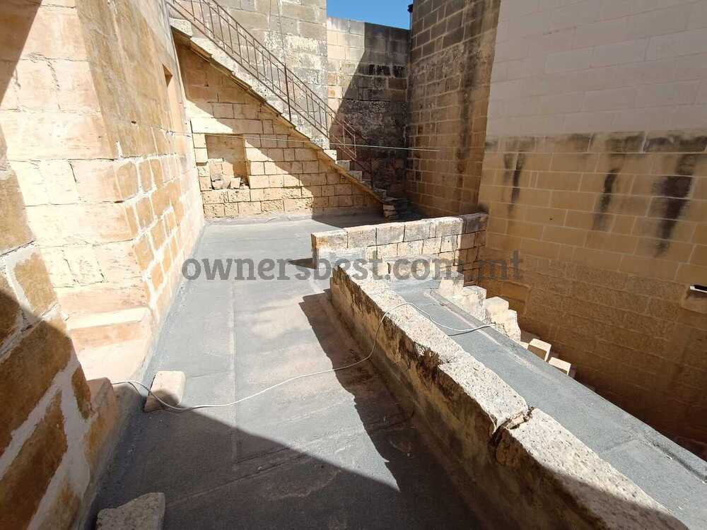 house-of-character-in-kirkop