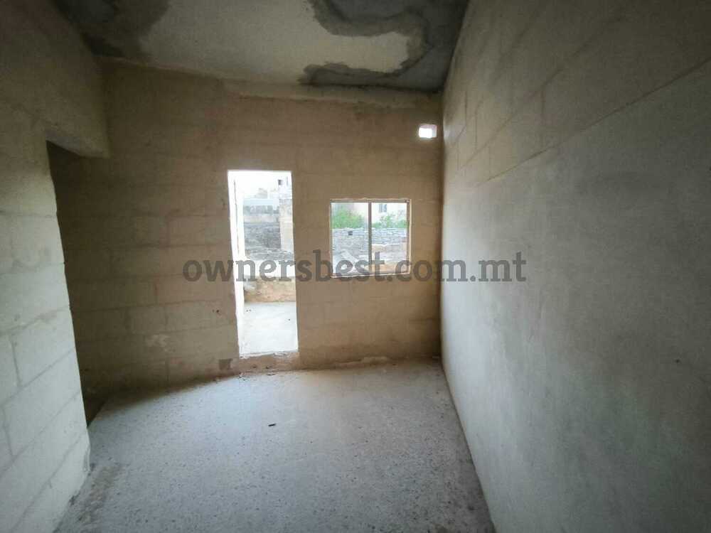 house-of-character-in-qormi