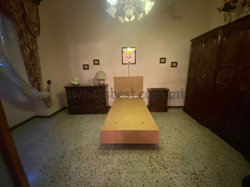house-of-character-in-zebbug