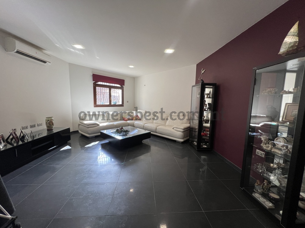 villa-in-attard