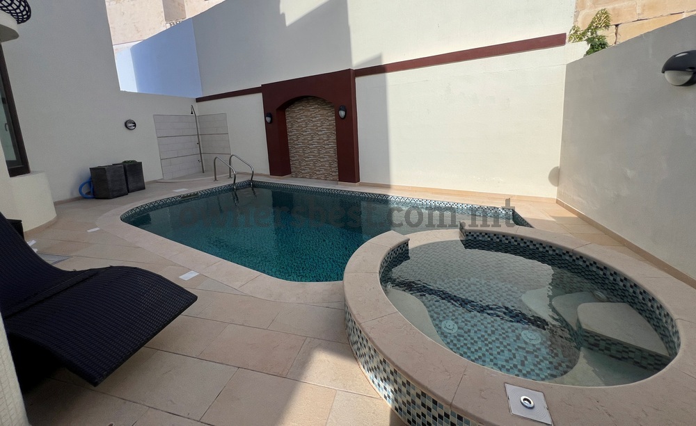 villa-in-attard