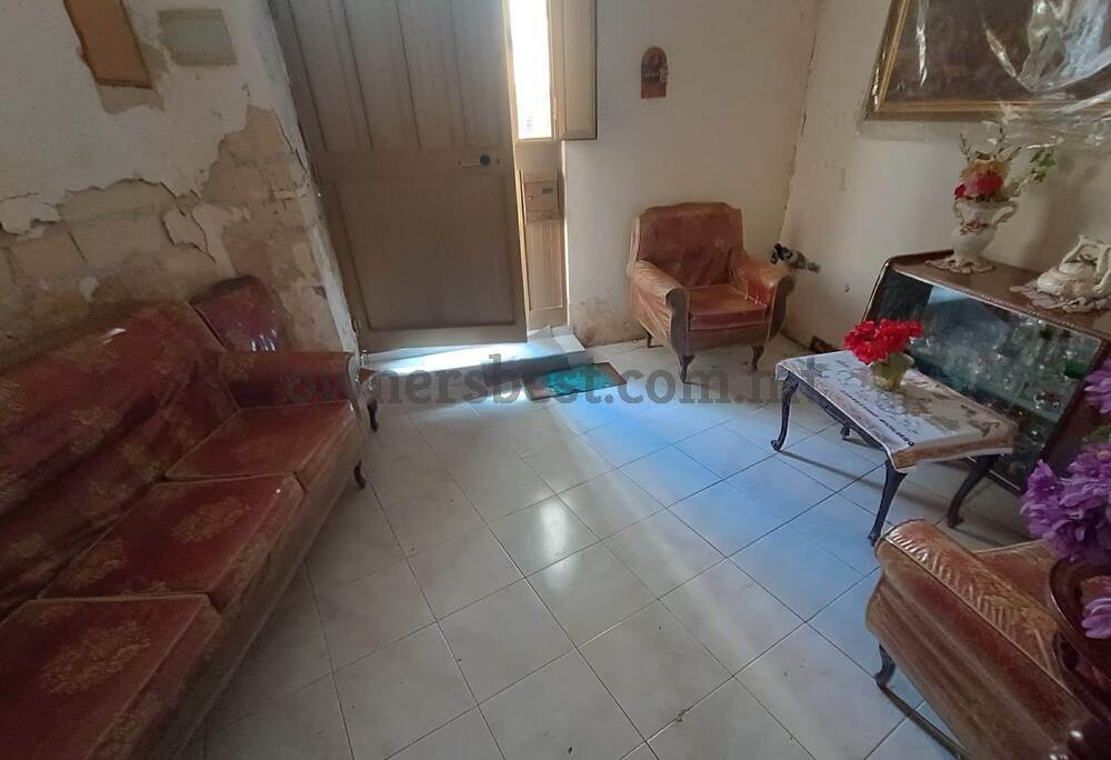 house-of-character-in-qormi