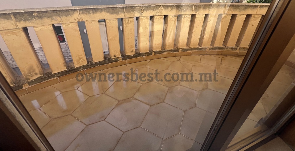 villa-in-attard