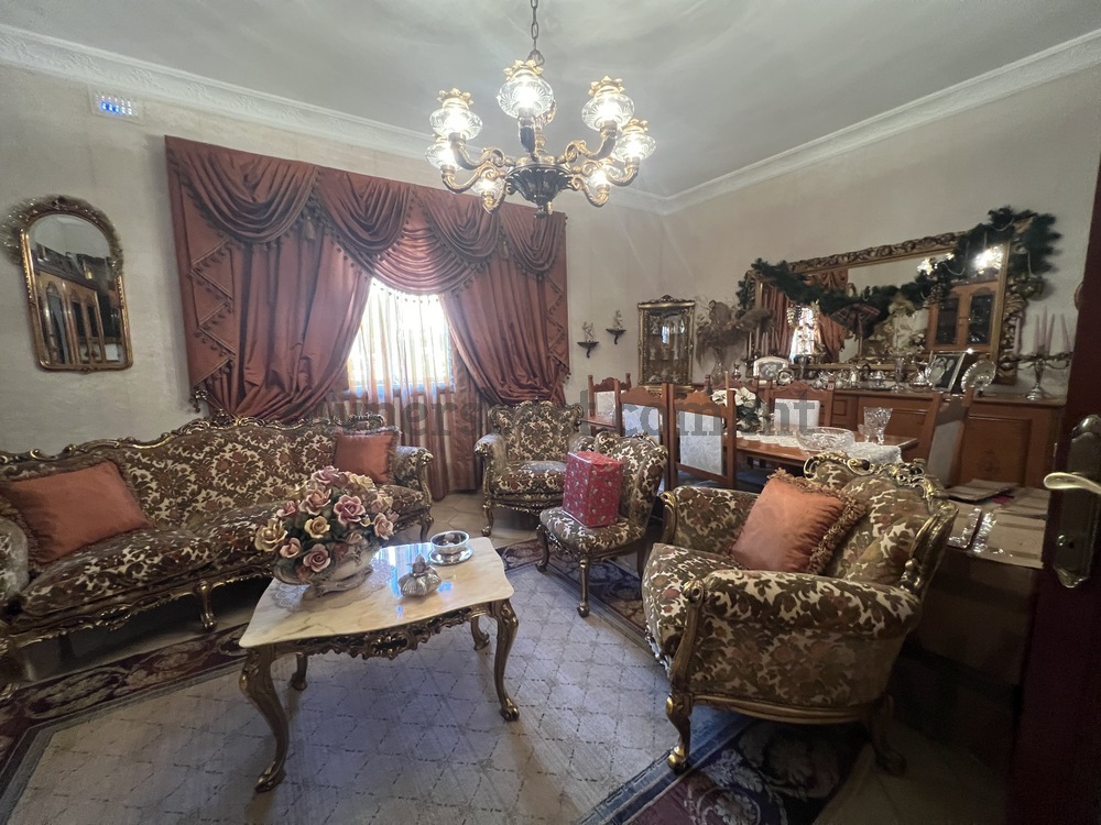 villa-in-attard