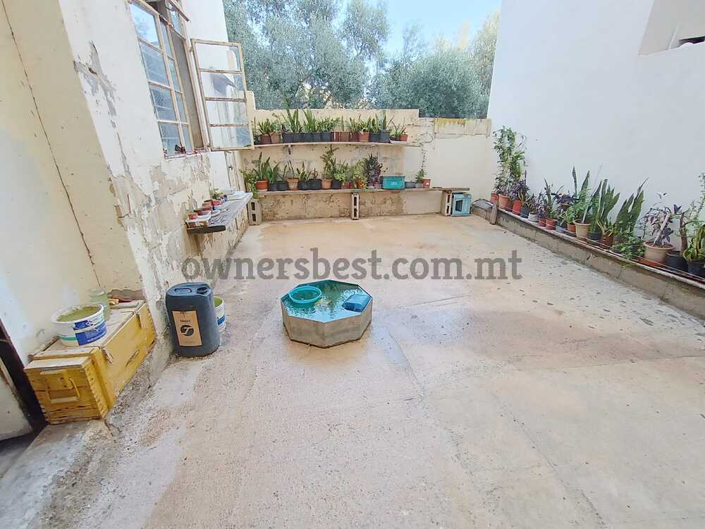 garage-in-marsa