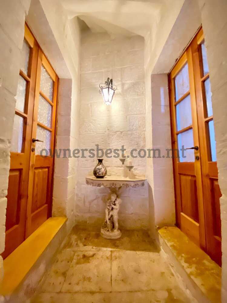 house-of-character-in-qormi