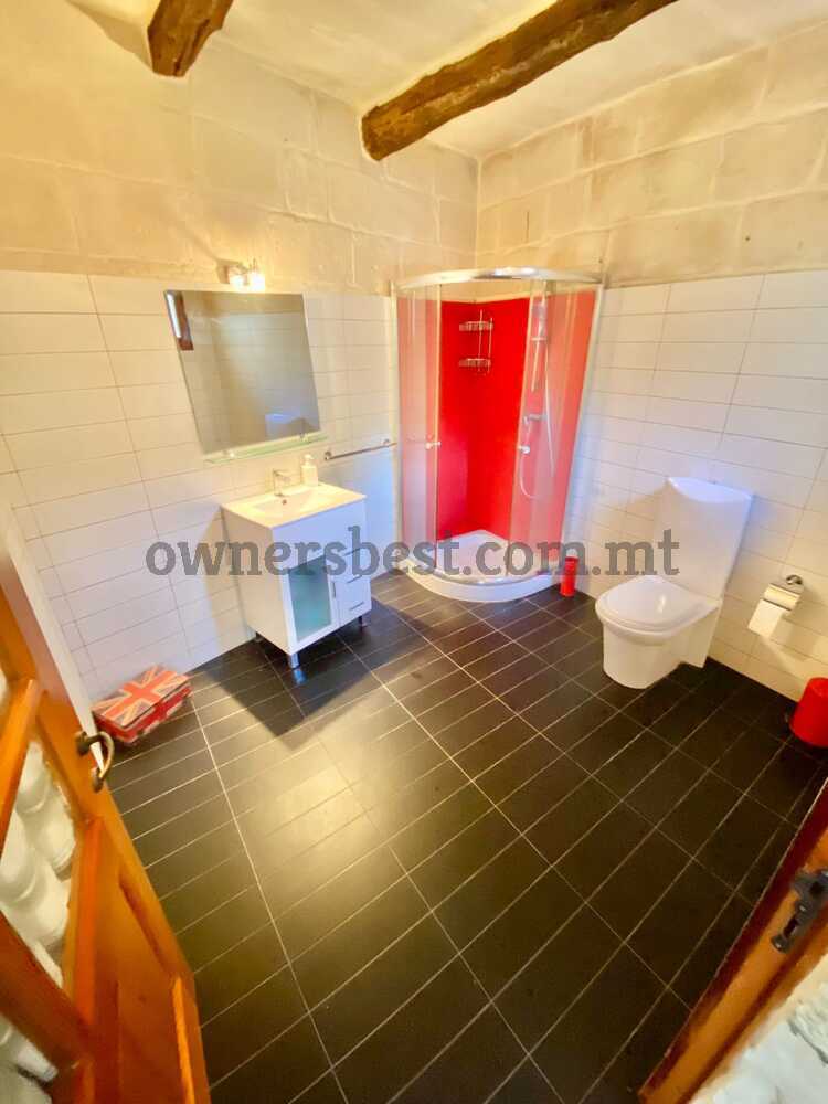house-of-character-in-qormi
