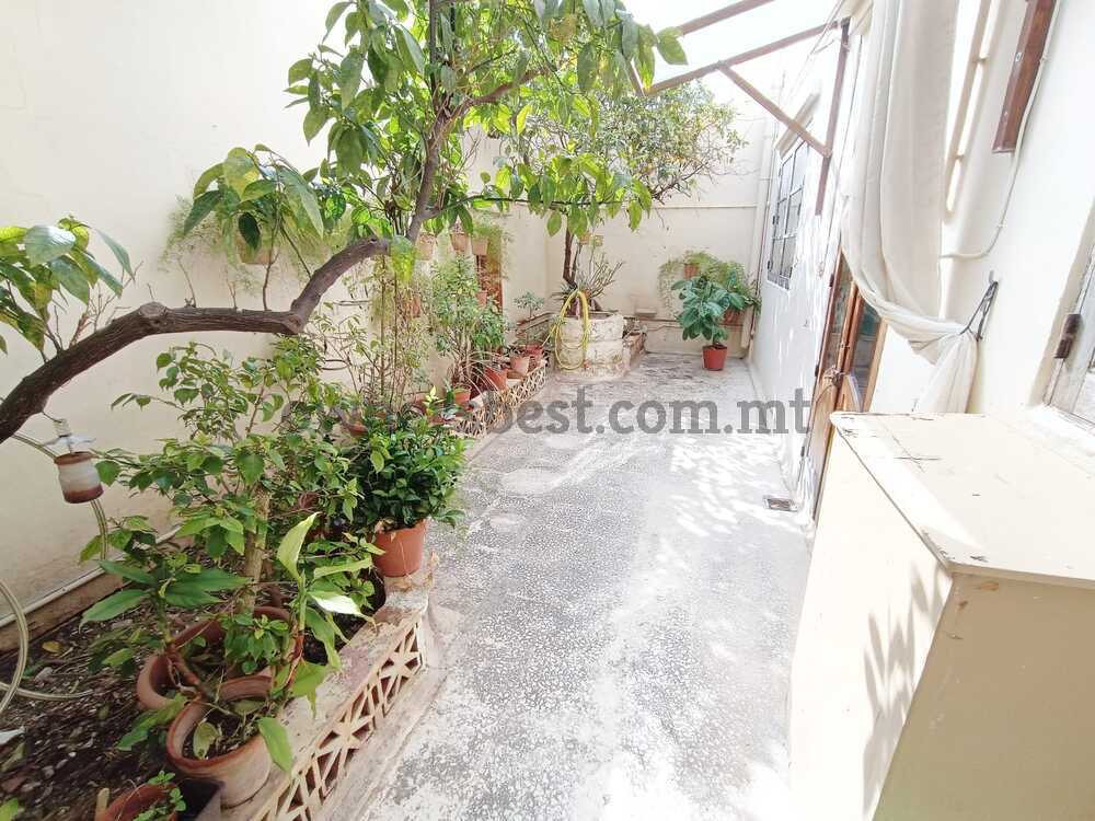 terraced-house-in-birkirkara