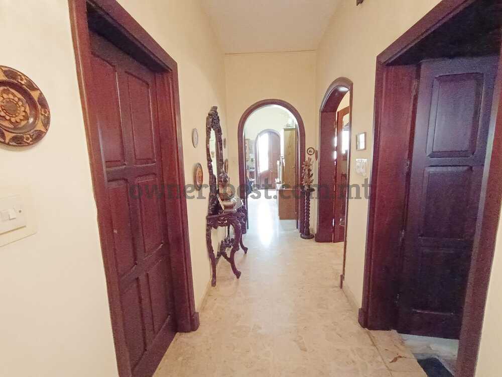 terraced-house-in-birkirkara