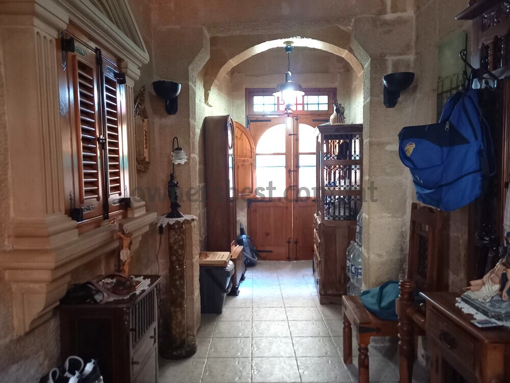 house-of-character-in-birkirkara