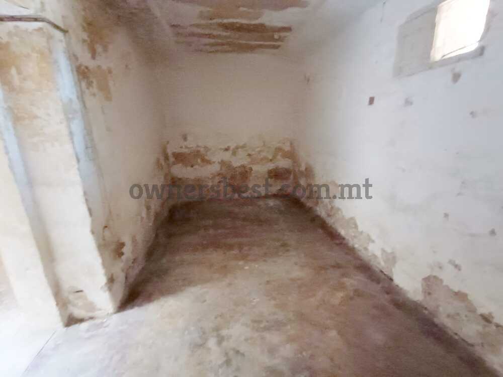 house-of-character-in-safi