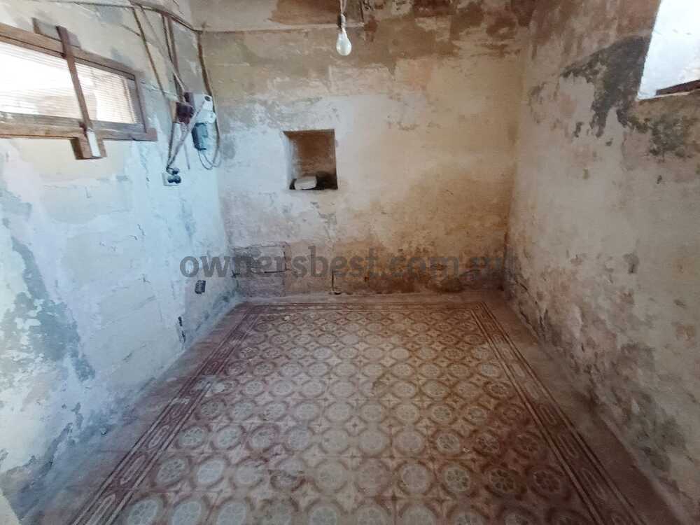 house-of-character-in-safi