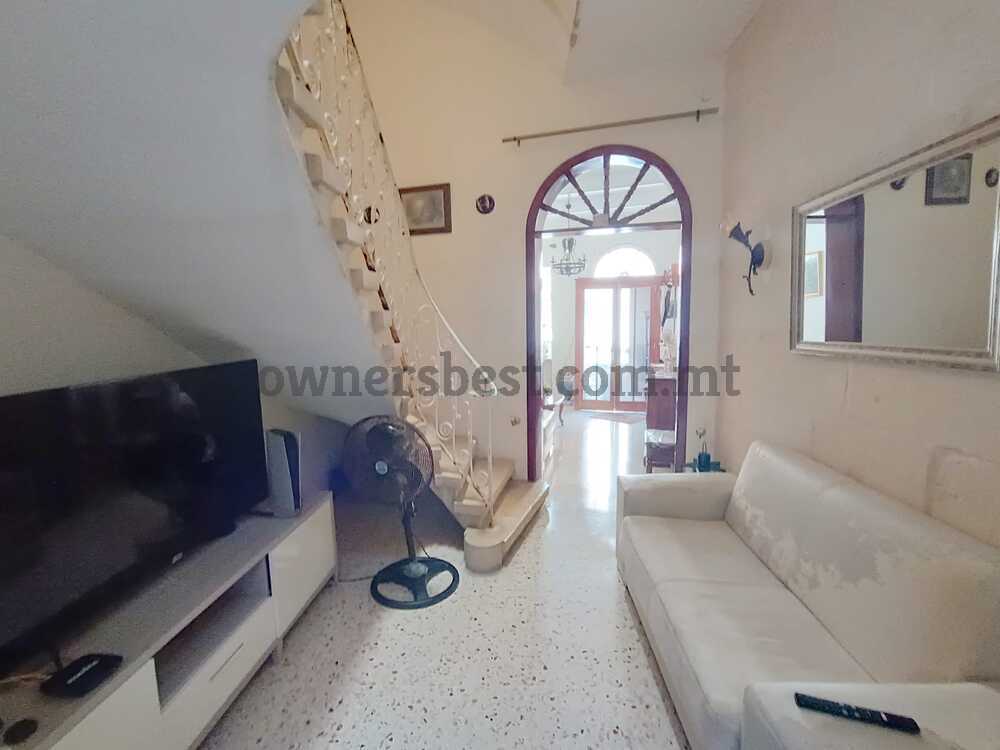 townhouse-in-siggiewi