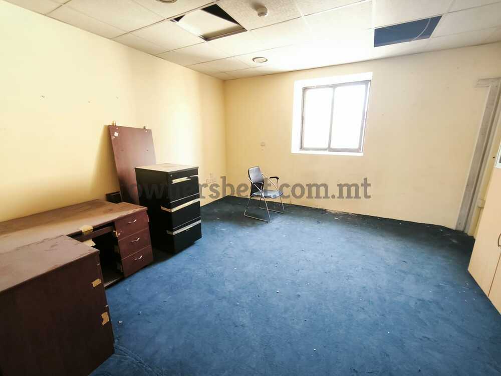 maisonette-solitary-in-birkirkara