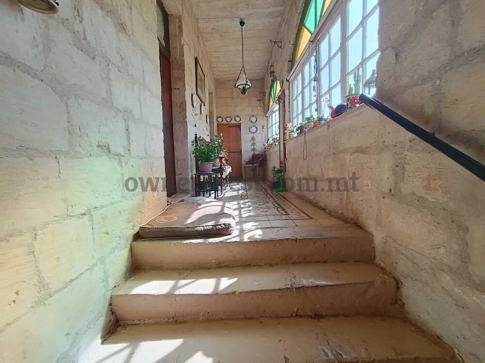 house-of-character-in-siggiewi