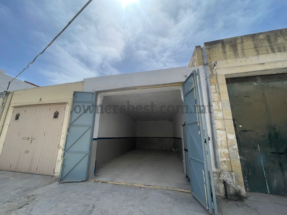 garage-in-zebbug
