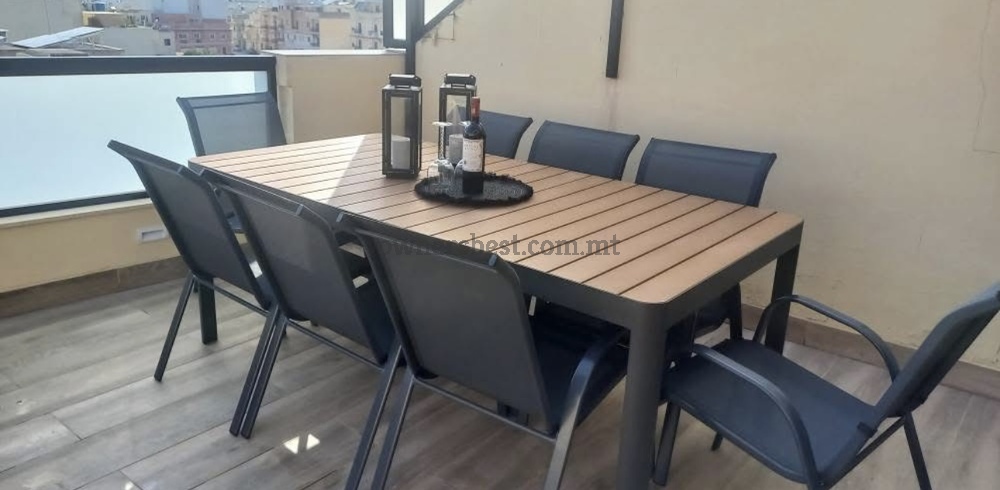 penthouse-in-zabbar