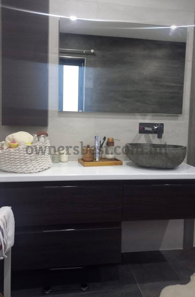 penthouse-in-zabbar