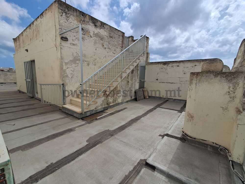 maisonette-solitary-in-zebbug