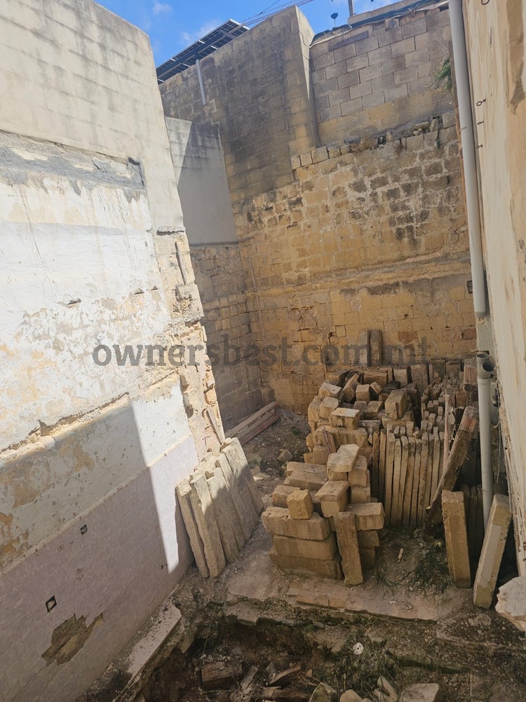 townhouse-in-zebbug