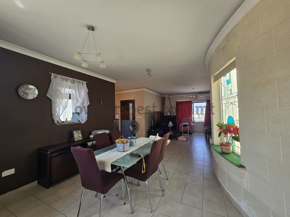 penthouse-in-zebbiegh