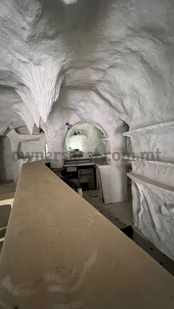 commercial-in-bugibba
