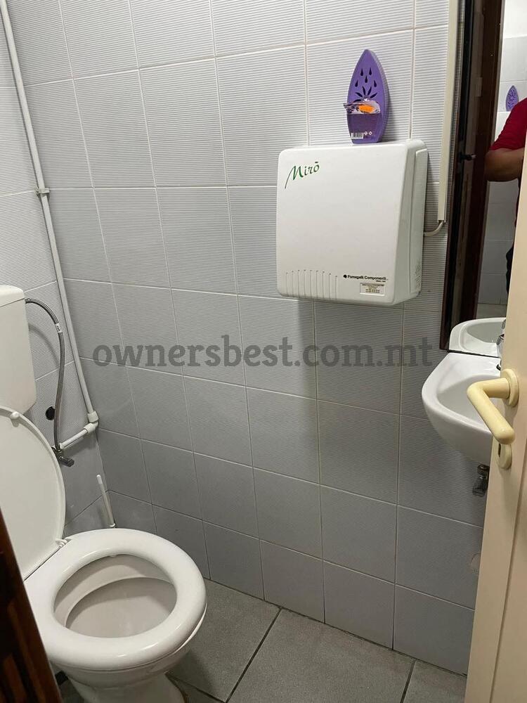commercial-in
