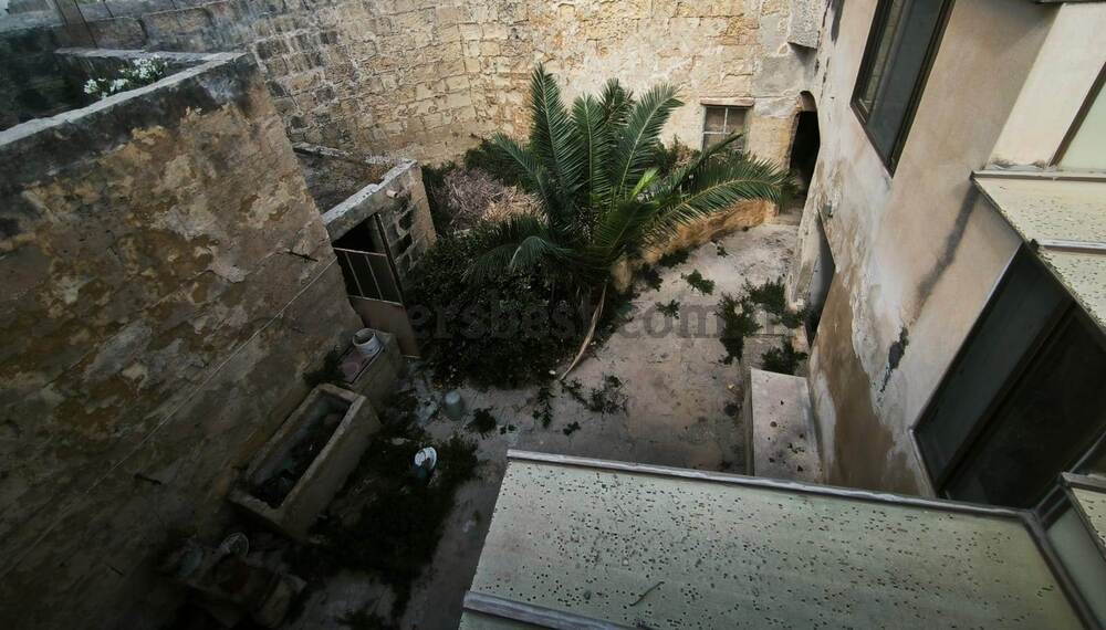 house-of-character-in-naxxar
