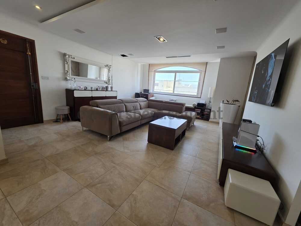 apartment-in-mosta