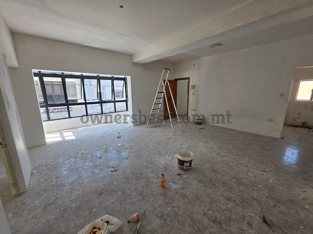 block-of-apartments-in-blata-l-bajda