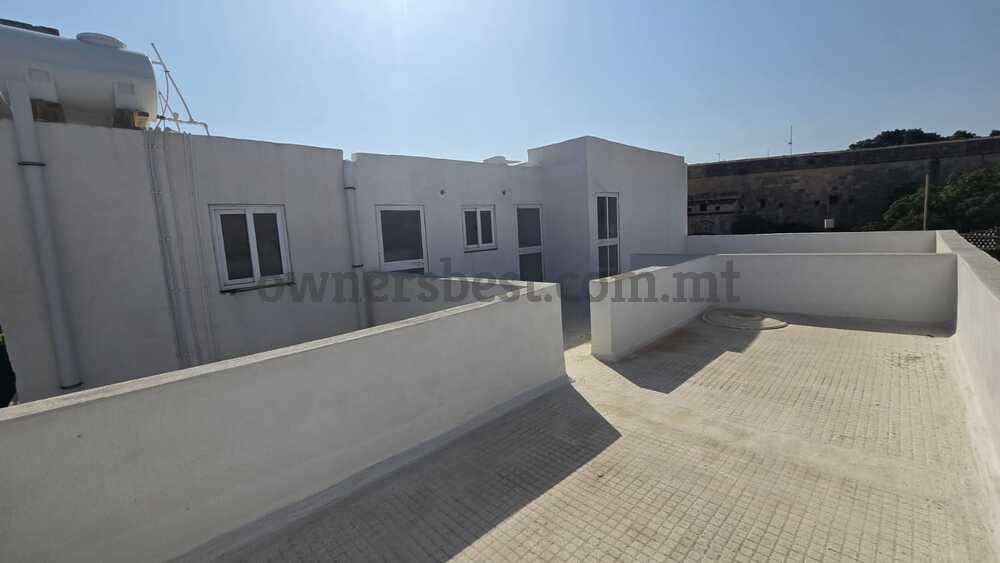 townhouse-in-cospicua