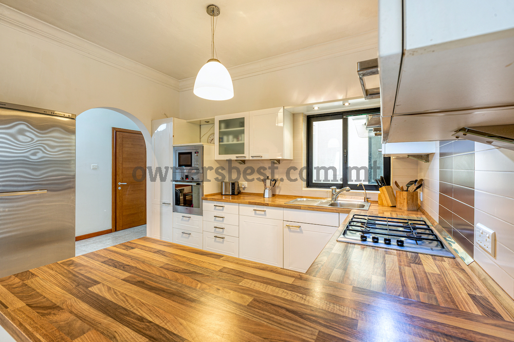 apartment-in-pembroke