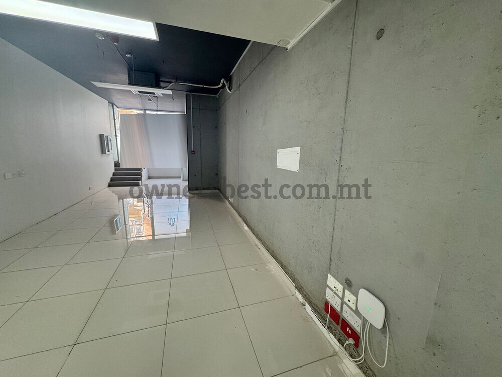 commercial-in-st-julians