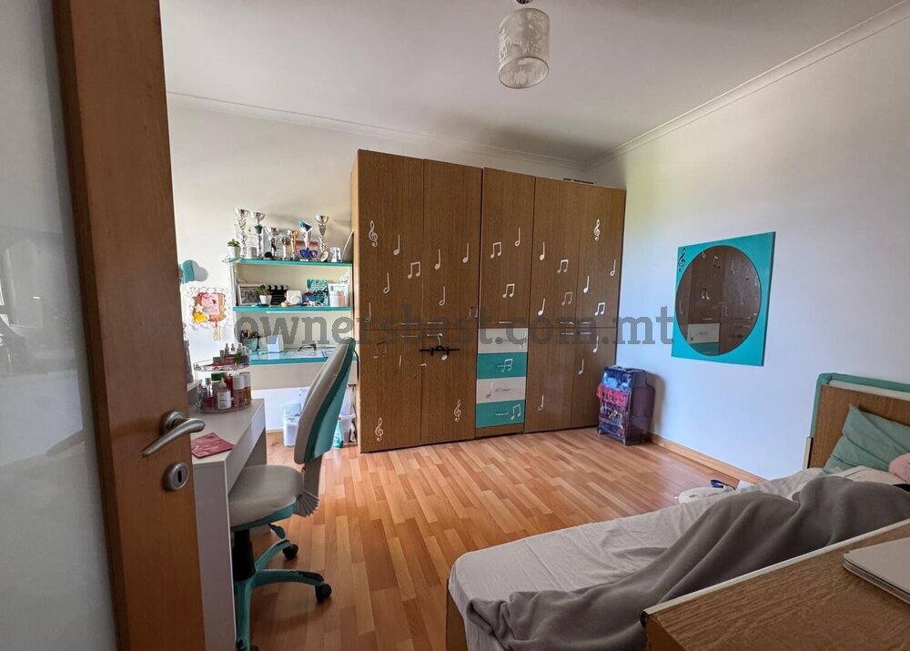 apartment-in-pembroke