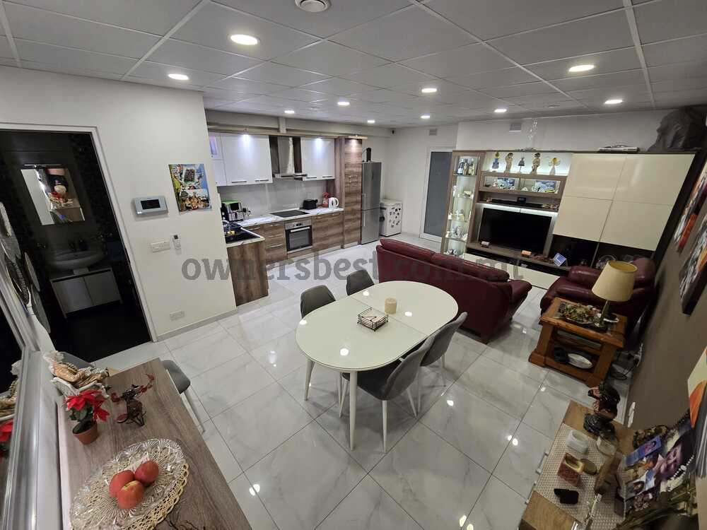 garage-in-qormi