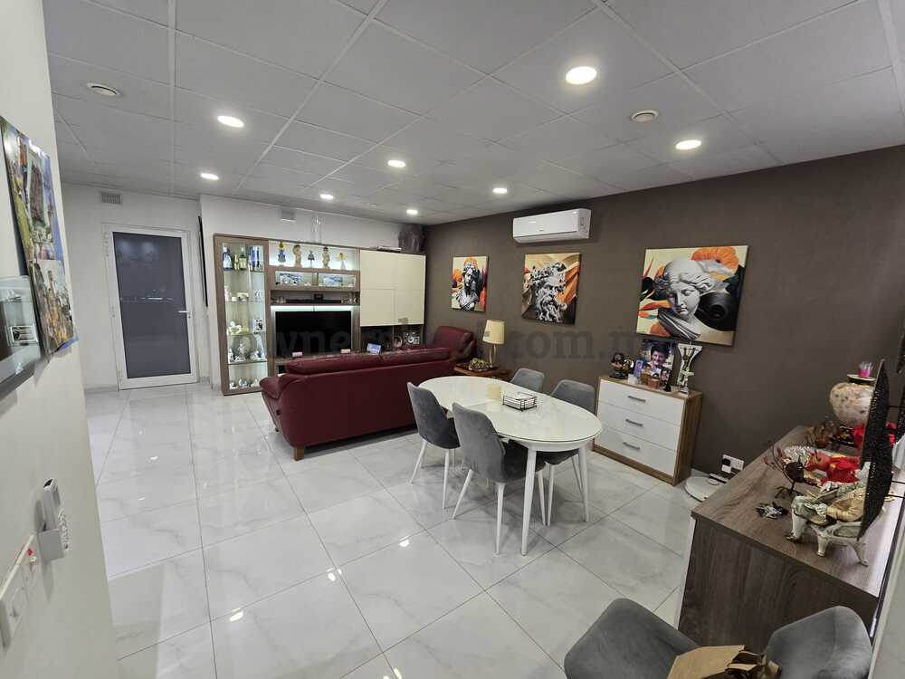 garage-in-qormi
