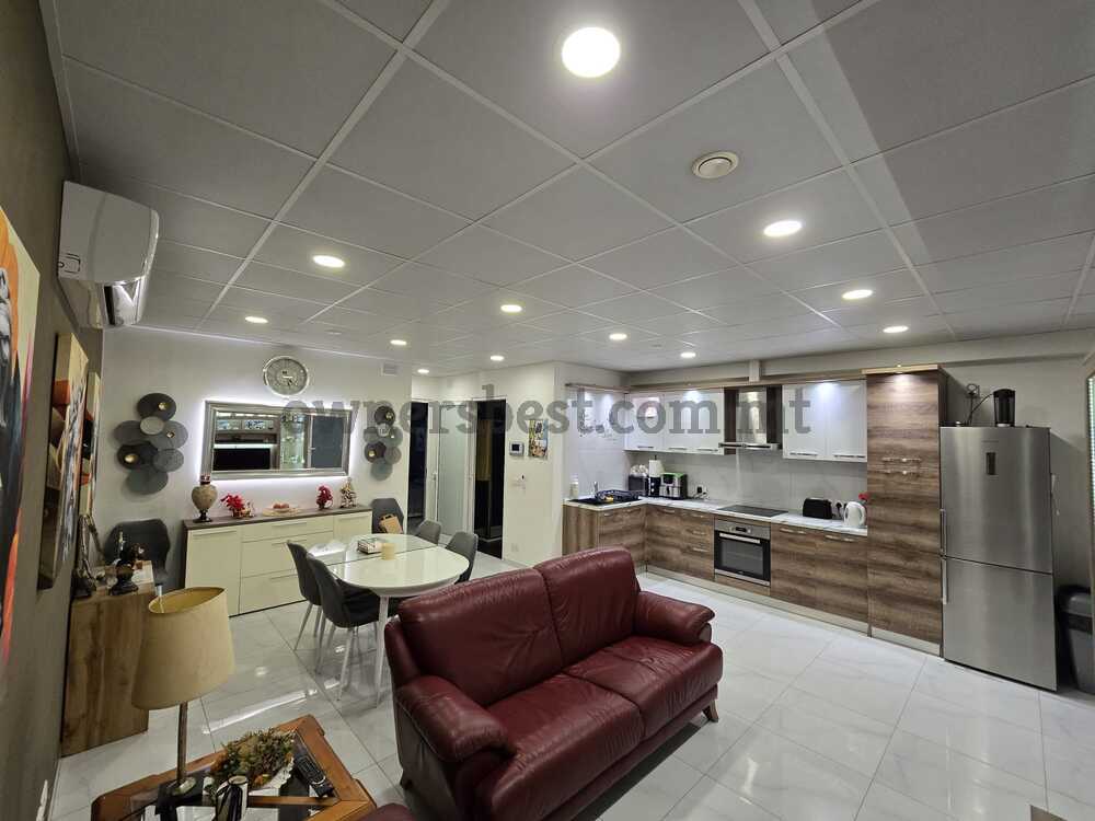 garage-in-qormi