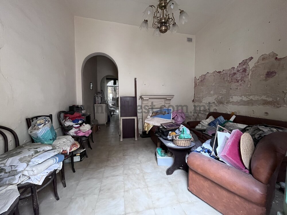 townhouse-in-st-julians