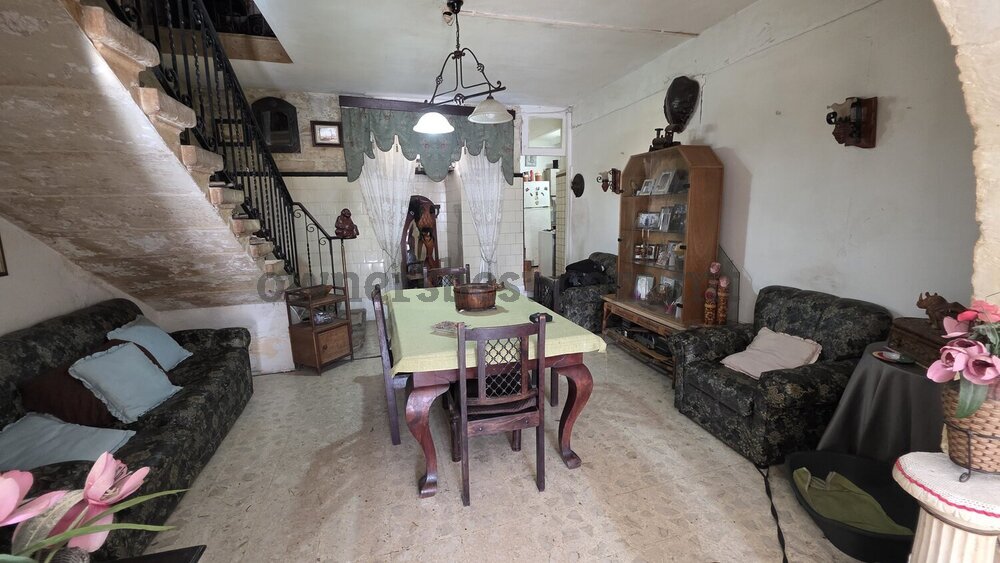 townhouse-in-kalkara