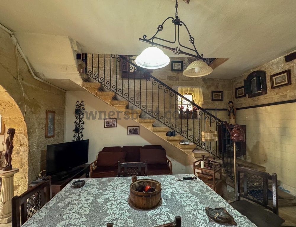 townhouse-in-kalkara