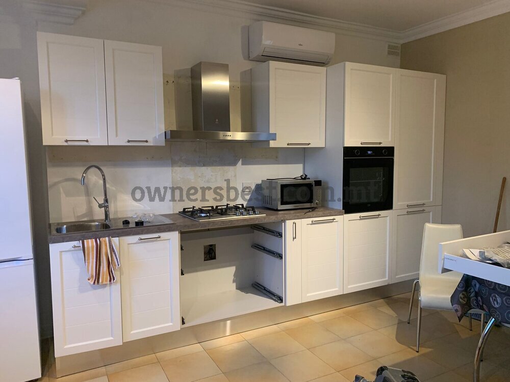 apartment-in-bahar-ic-caghaq