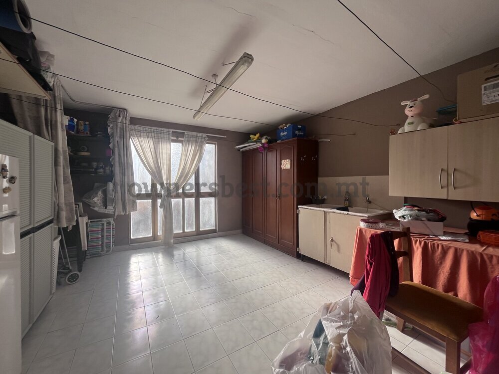 maisonette-solitary-in-birkirkara