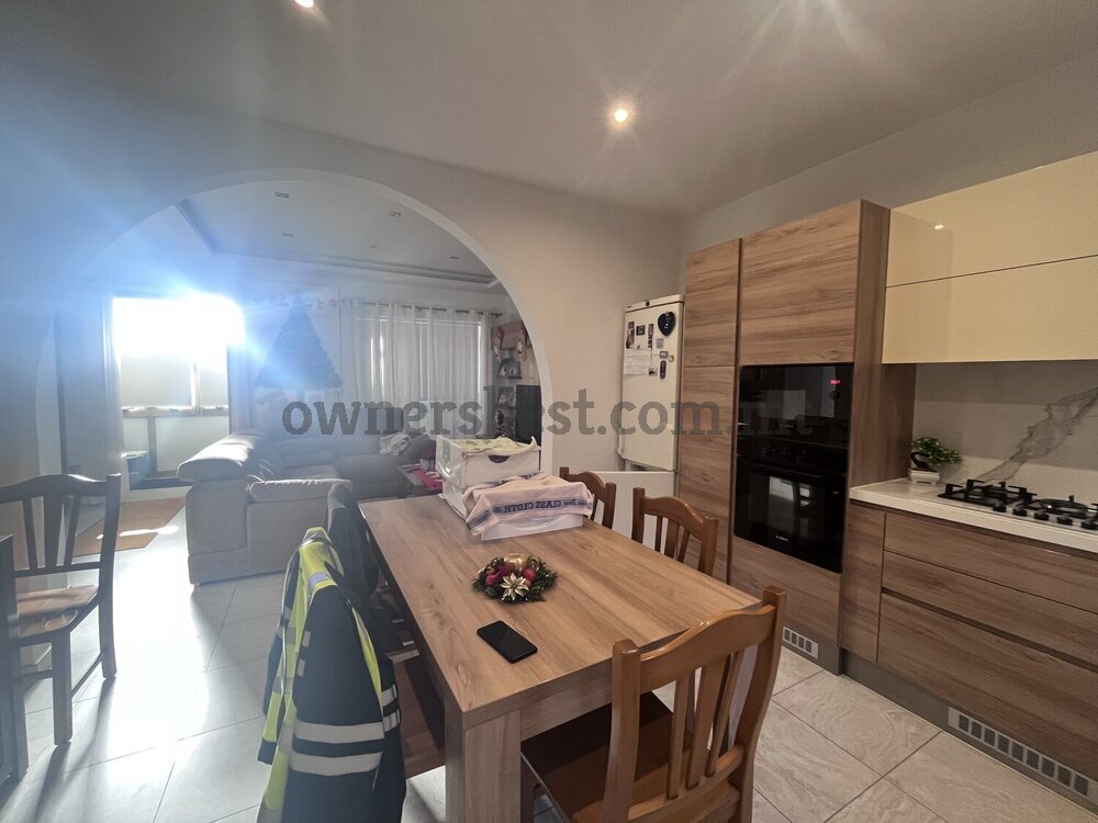 maisonette-solitary-in-birkirkara
