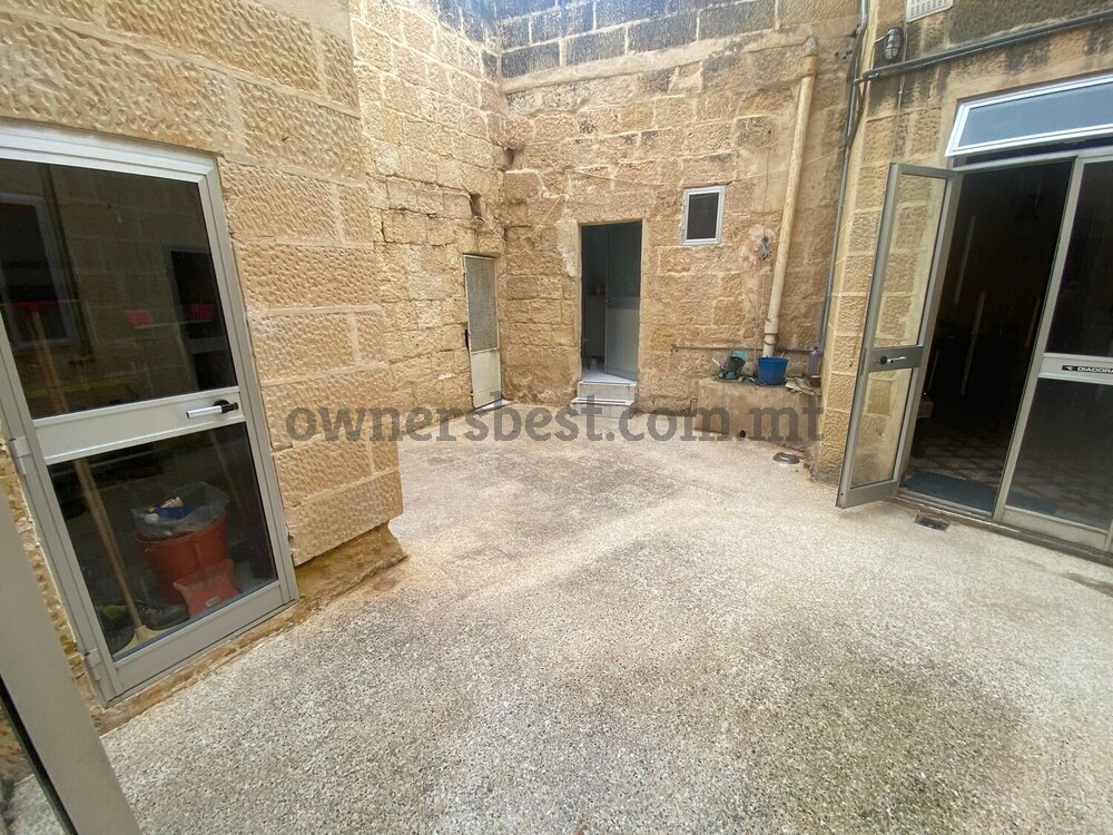 house-of-character-in-qormi